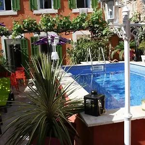 Casa Ammirati Marseilles